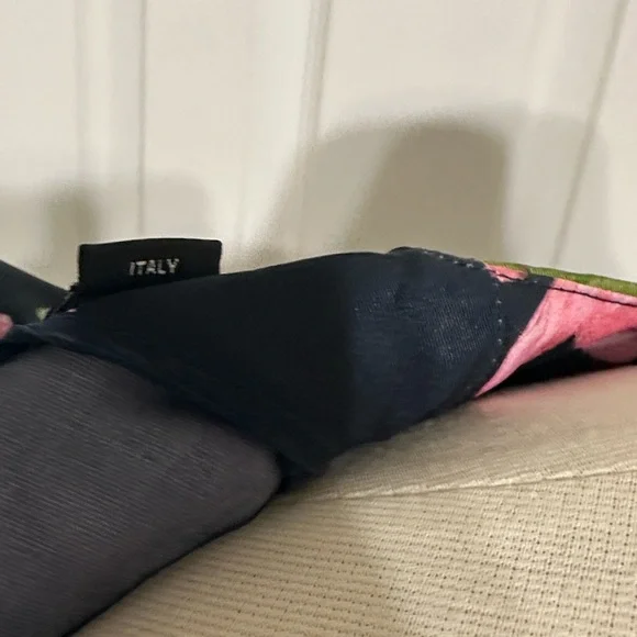 Oscar de la Renta
Geranium Print Belted Faille Dress in Pink/Navy - Picture 8 of 11